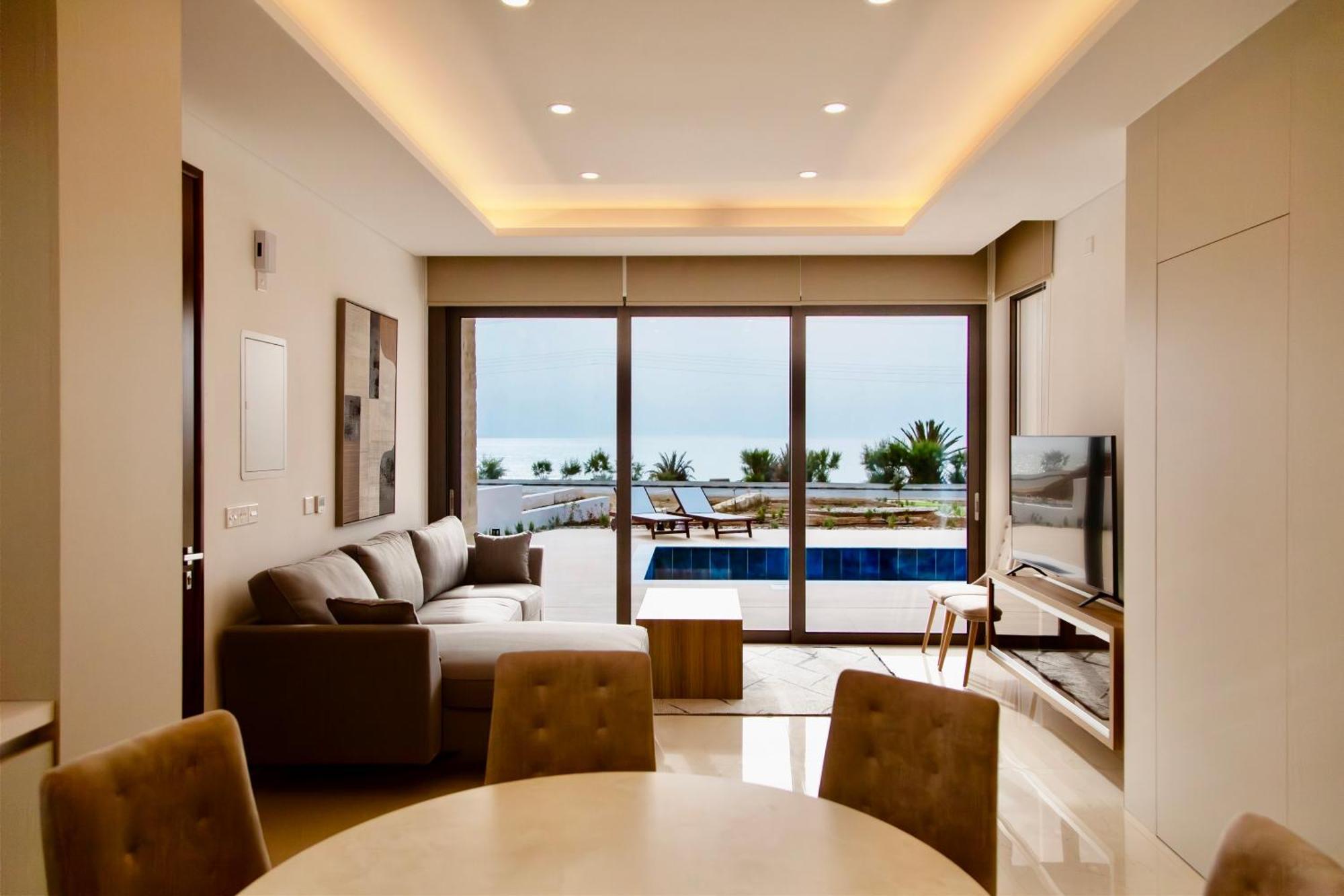 Santa Barbara Seafront Villas W Jacuzzi Pool Pafos Exterior foto