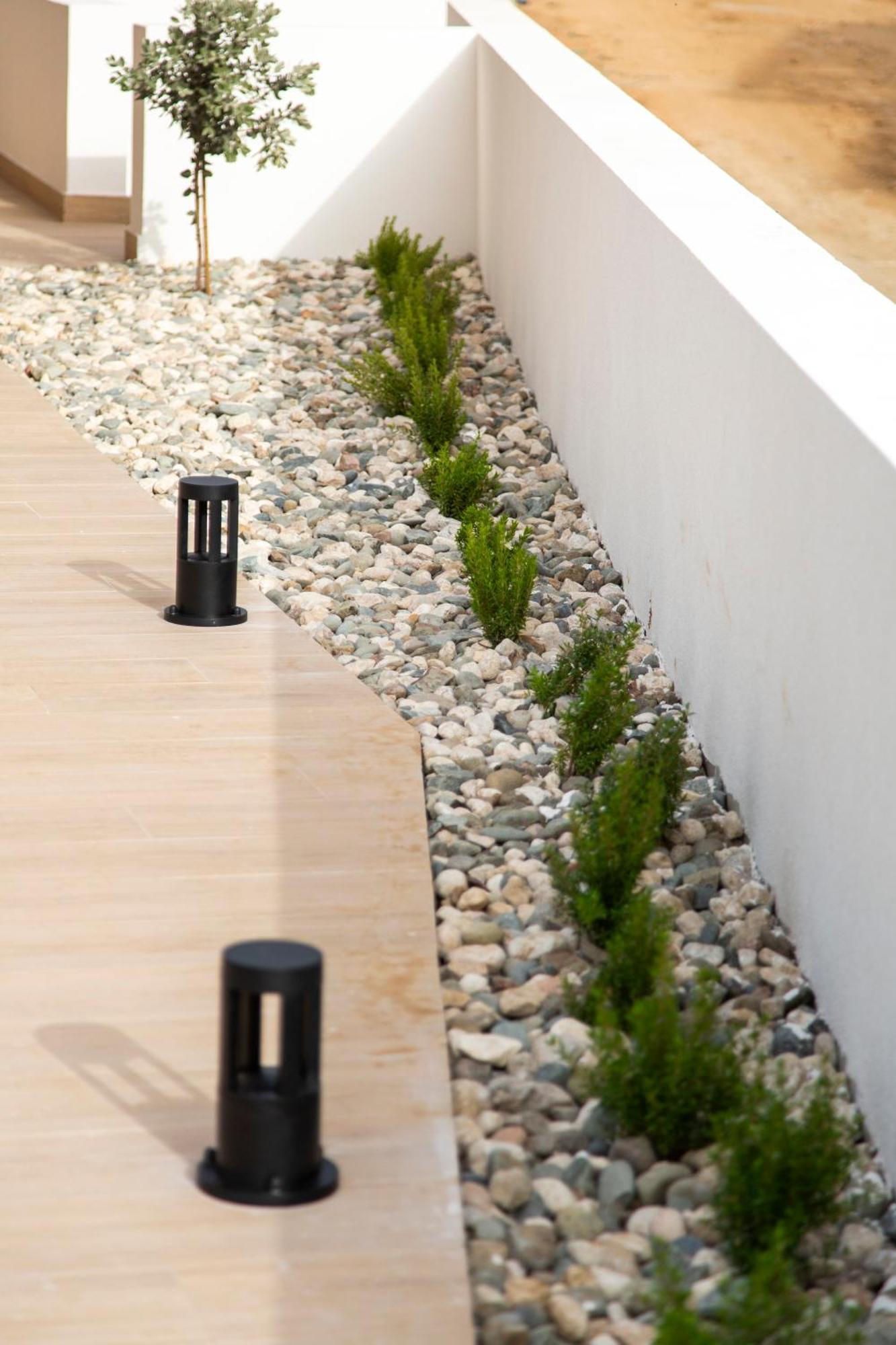 Santa Barbara Seafront Villas W Jacuzzi Pool Pafos Exterior foto